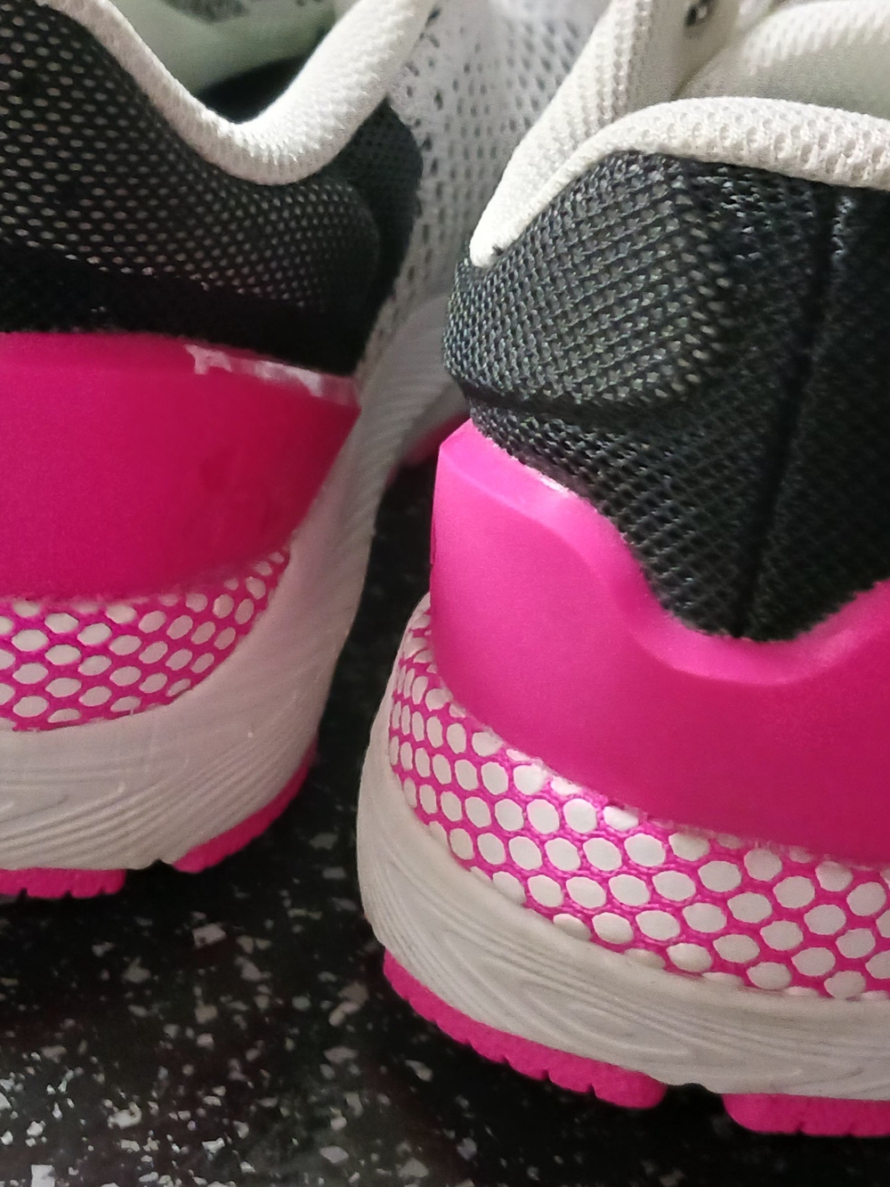 UA HOVR Intake 6 White w/Pink and Neon Green Accents, Size 8.5, NWT - Picture 5 of 8